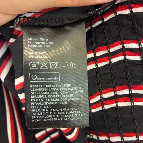 Divided by H&M Black Red White Striped Wrap Blouse Size US2 / EUR 34 - Picture 7 of 7